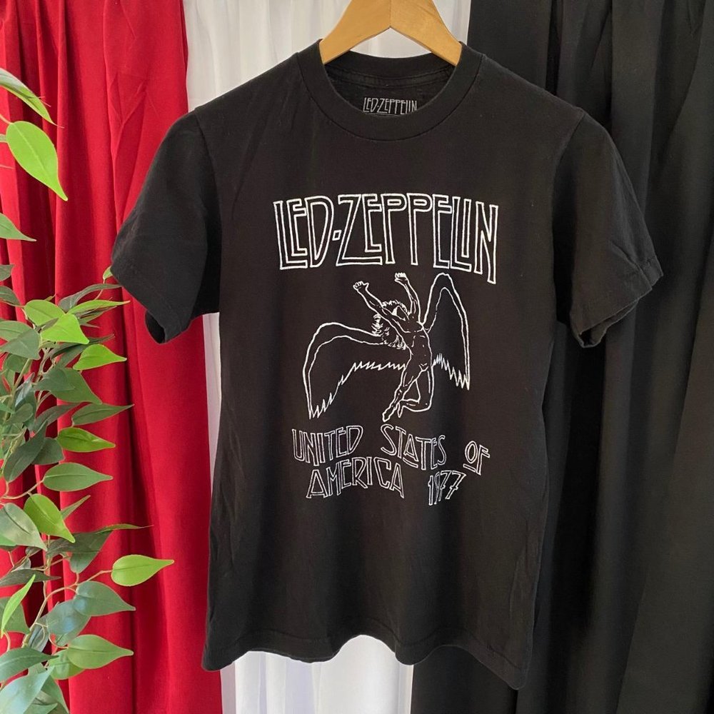 2020 LED ZEPPELIN NORTH AMERICAN TOUR 1977 BAND TEE